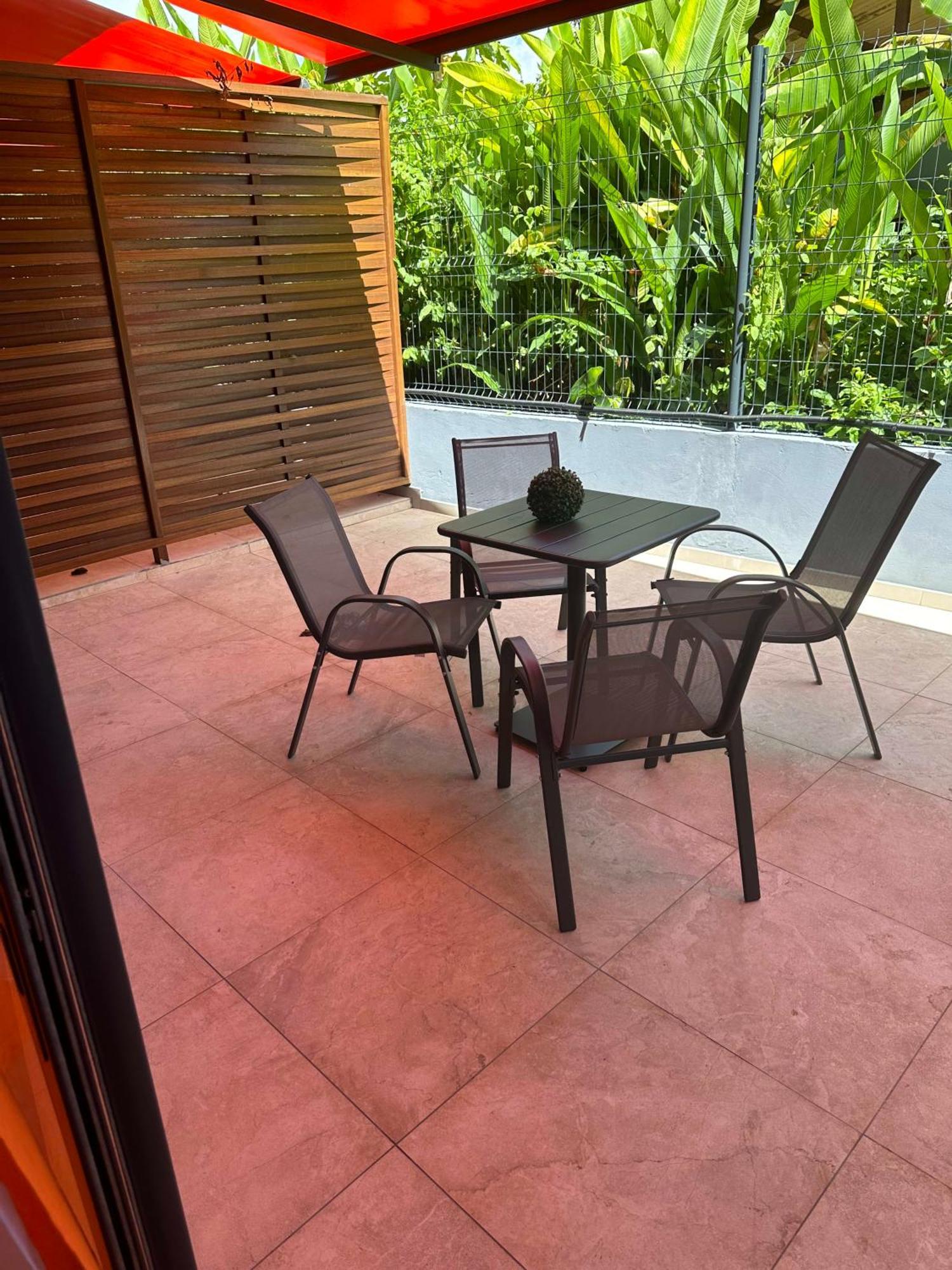 Un Moment De Detente Cayenne Luaran gambar